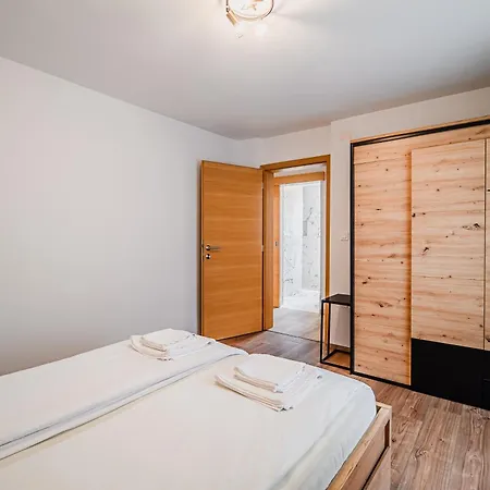 House Cerklje
